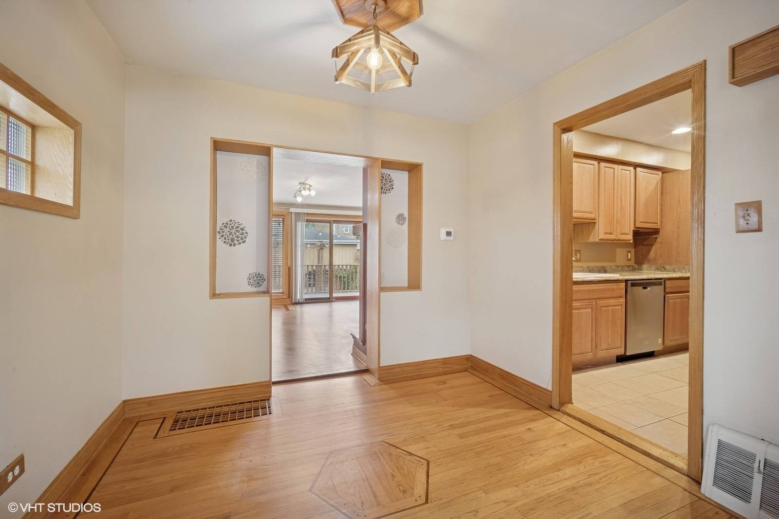Franklin Park, IL 60131,2640 Oak ST