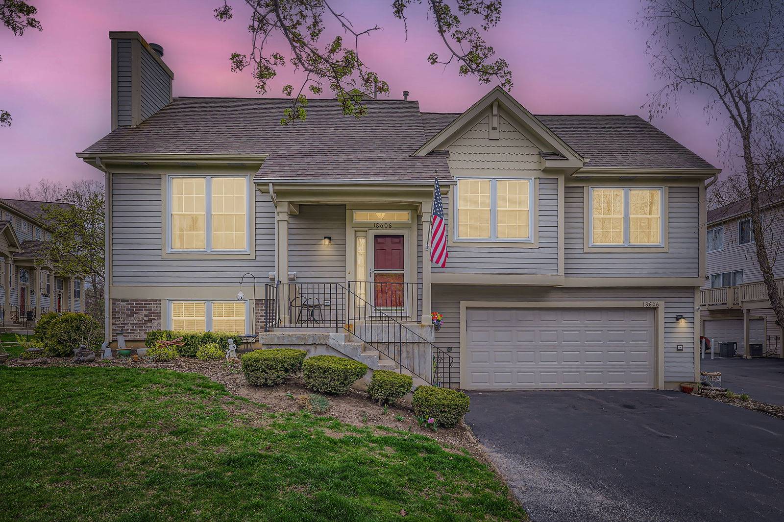 Grayslake, IL 60030,18606 W Sterling CT #0
