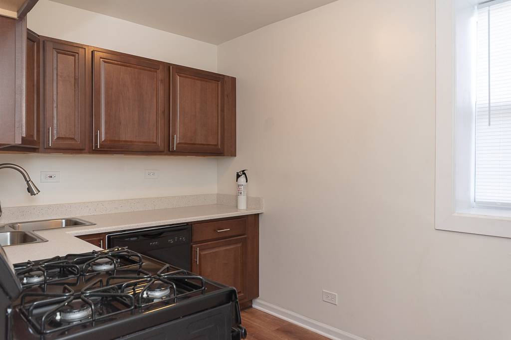 Chicago, IL 60608,2347 W 24th PL #GR