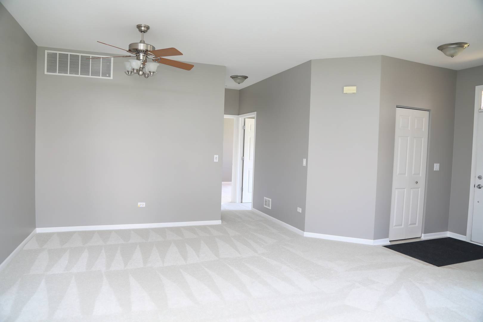 Crest Hill, IL 60403,16141 Powderhorn Lake WAY