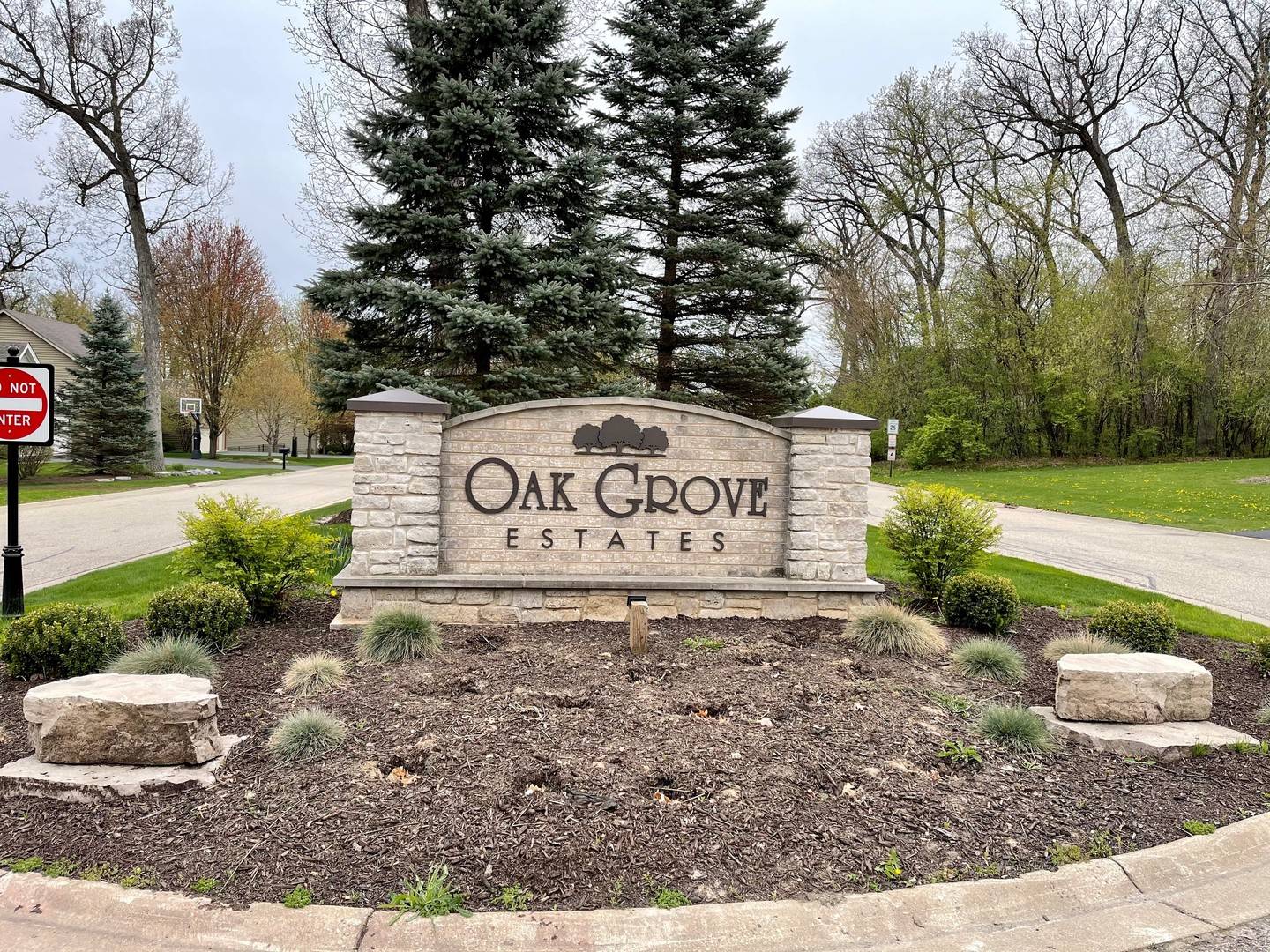 Prairie Grove, IL 60012,3728 Thunderbird LN