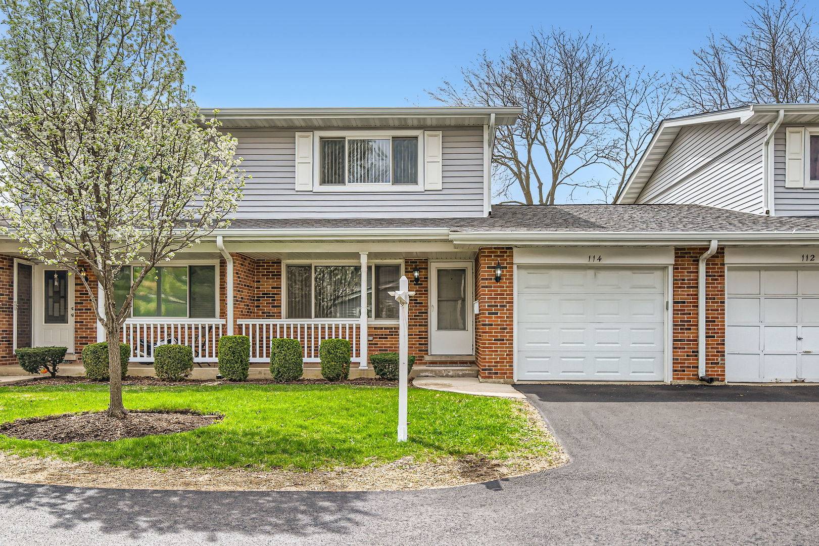 Schaumburg, IL 60193,114 Wiltshire CT