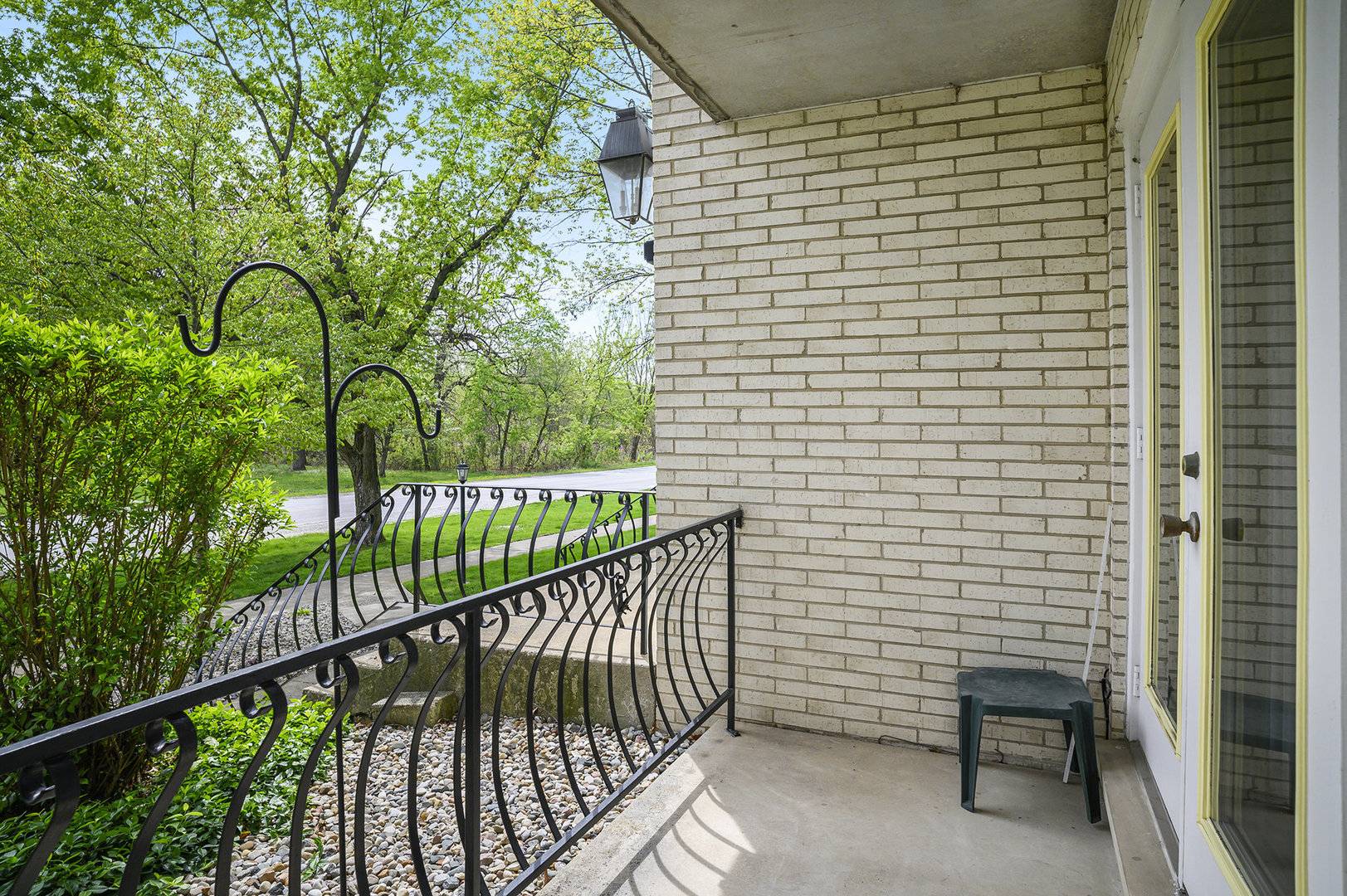 Lansing, IL 60438,2608 186TH ST #105