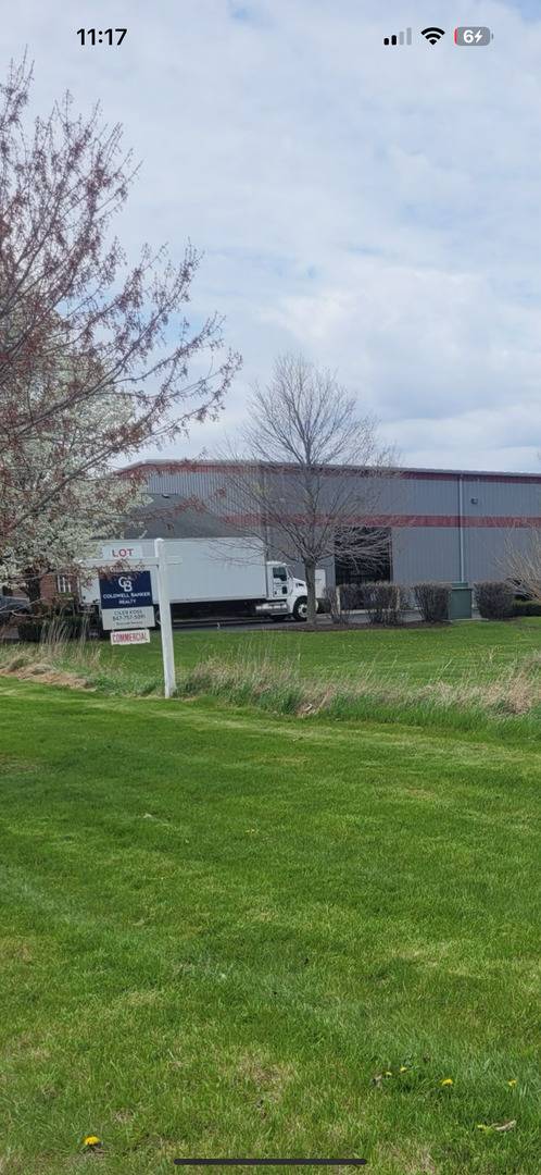 Yorkville, IL 60560,225 Commercial DR