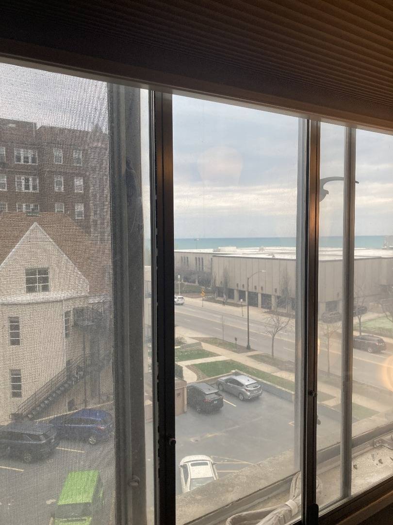 Chicago, IL 60660,6300 N Sheridan RD #517