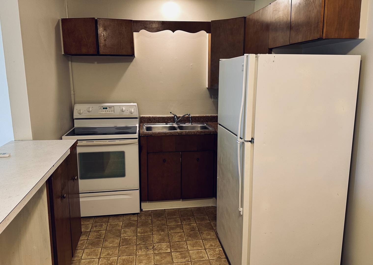Kankakee, IL 60901,250 N Entrance AVE #9B