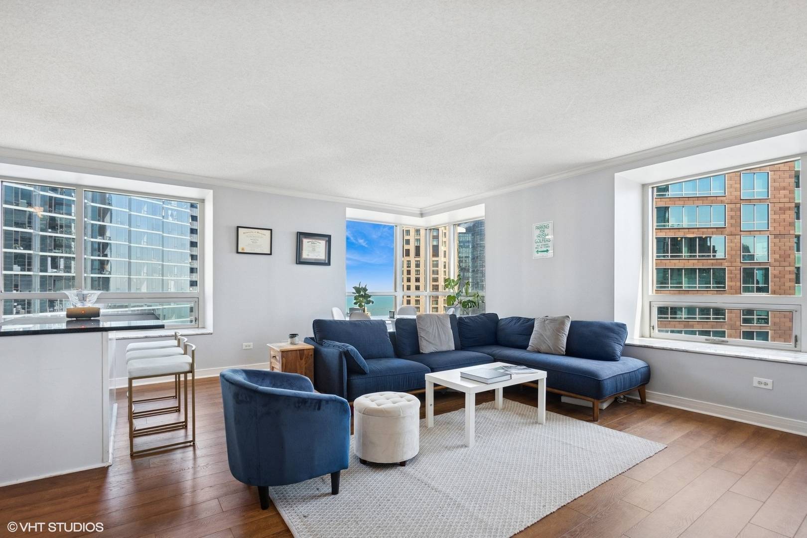 Chicago, IL 60611,512 N McClurg CT #3304