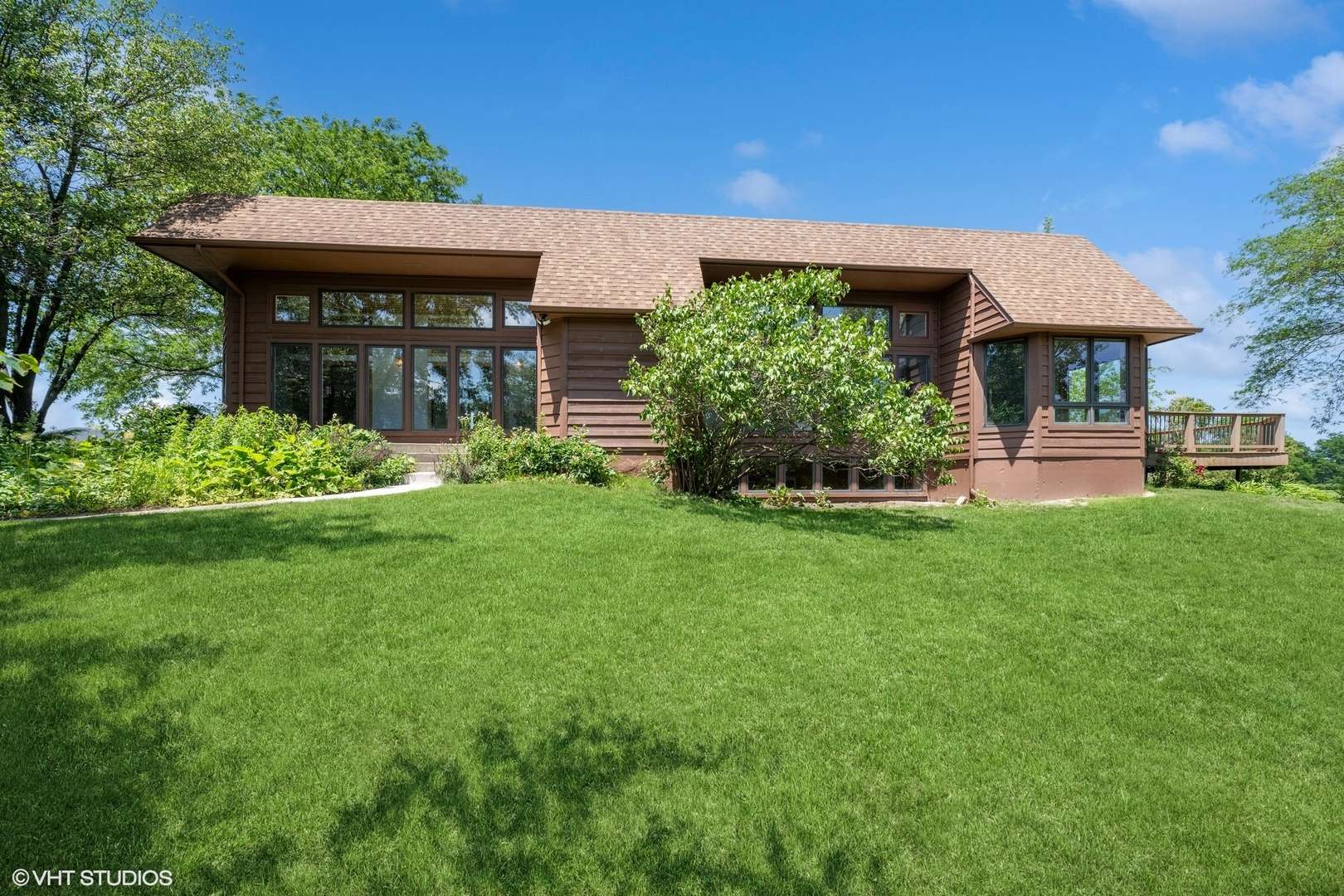 Riverwoods, IL 60015,1071 Oakhurst LN