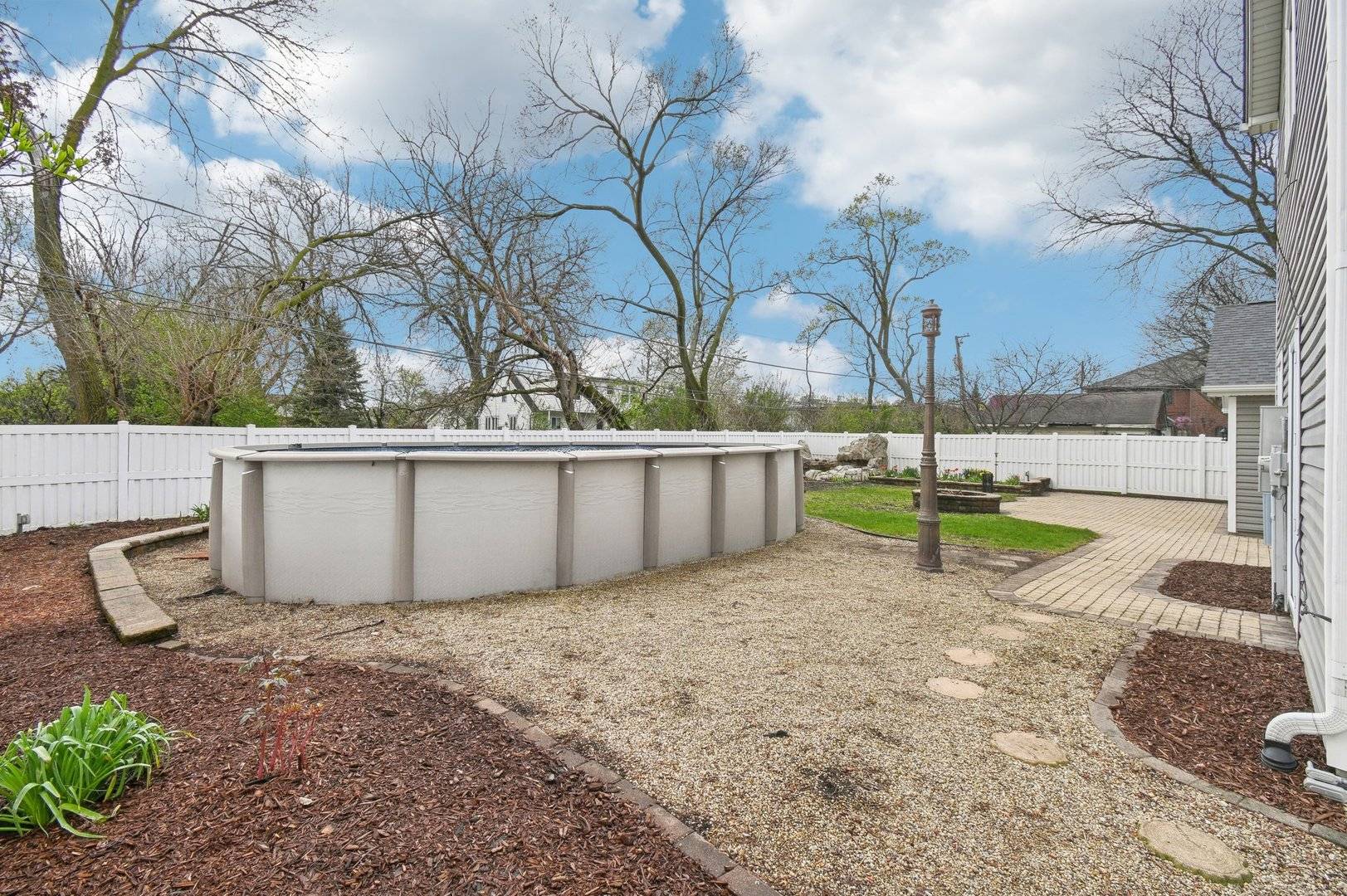 Palos Hills, IL 60465,7945 W 100th ST