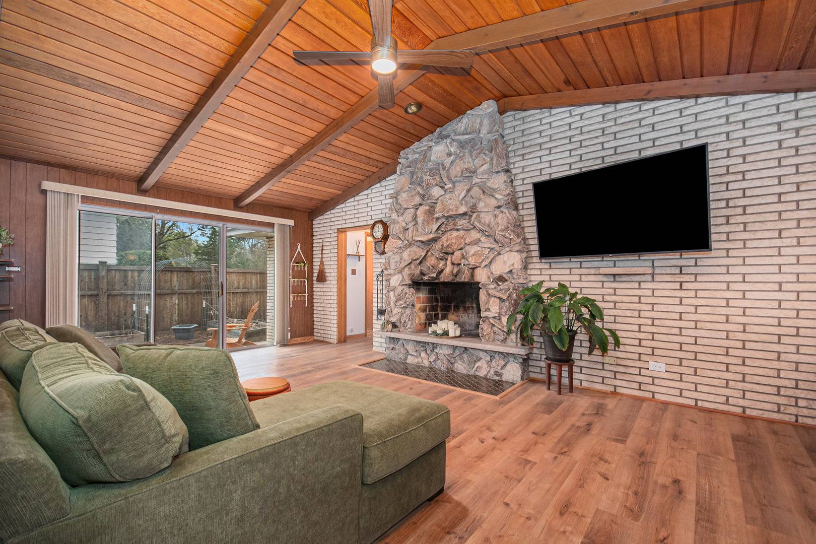 Palos Heights, IL 60463,6949 W Park Lane DR