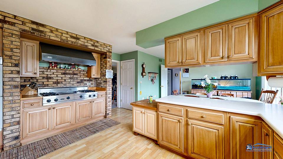 Wonder Lake, IL 60097,8400 Howe RD