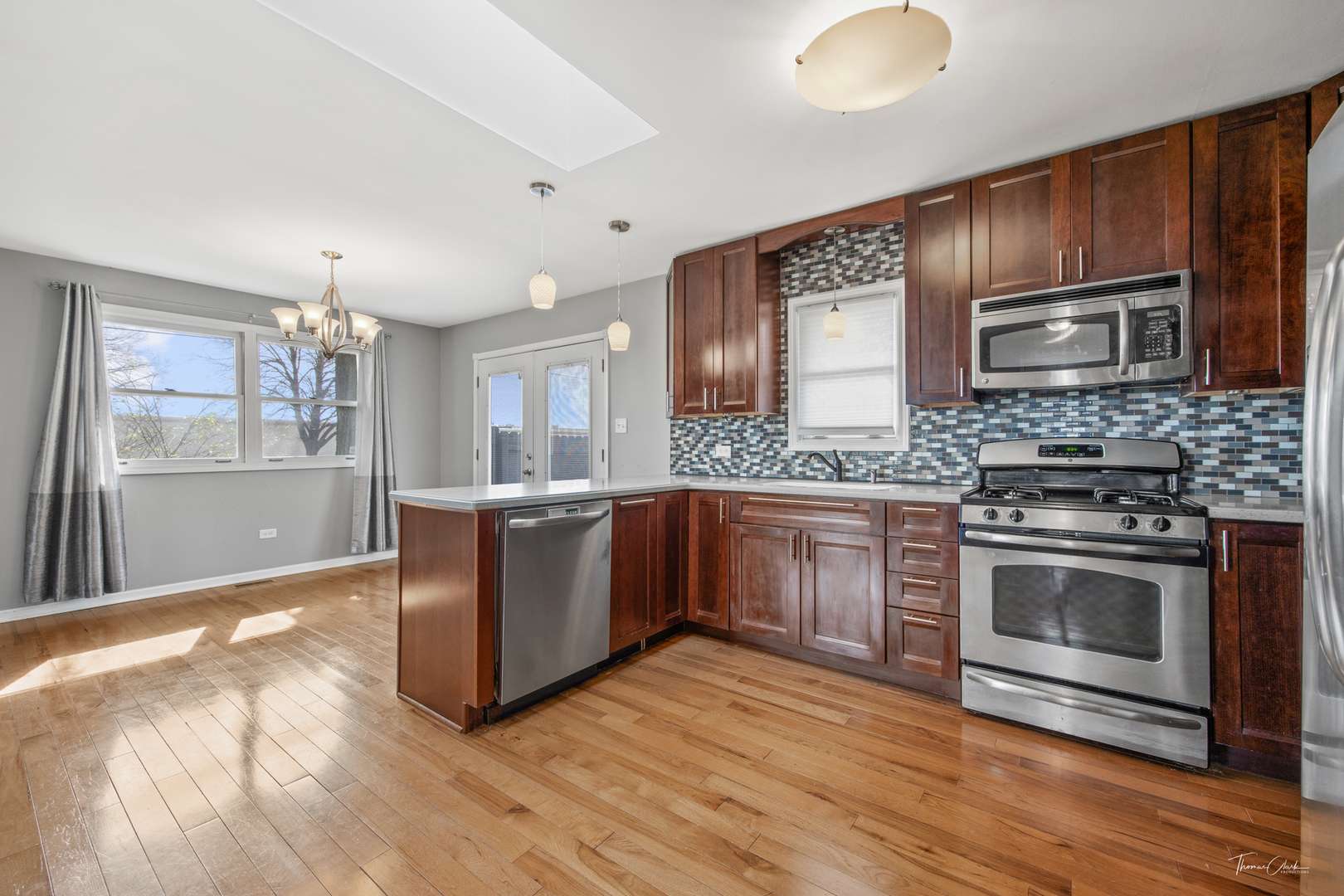 East Hazel Crest, IL 60429,1001 172nd ST