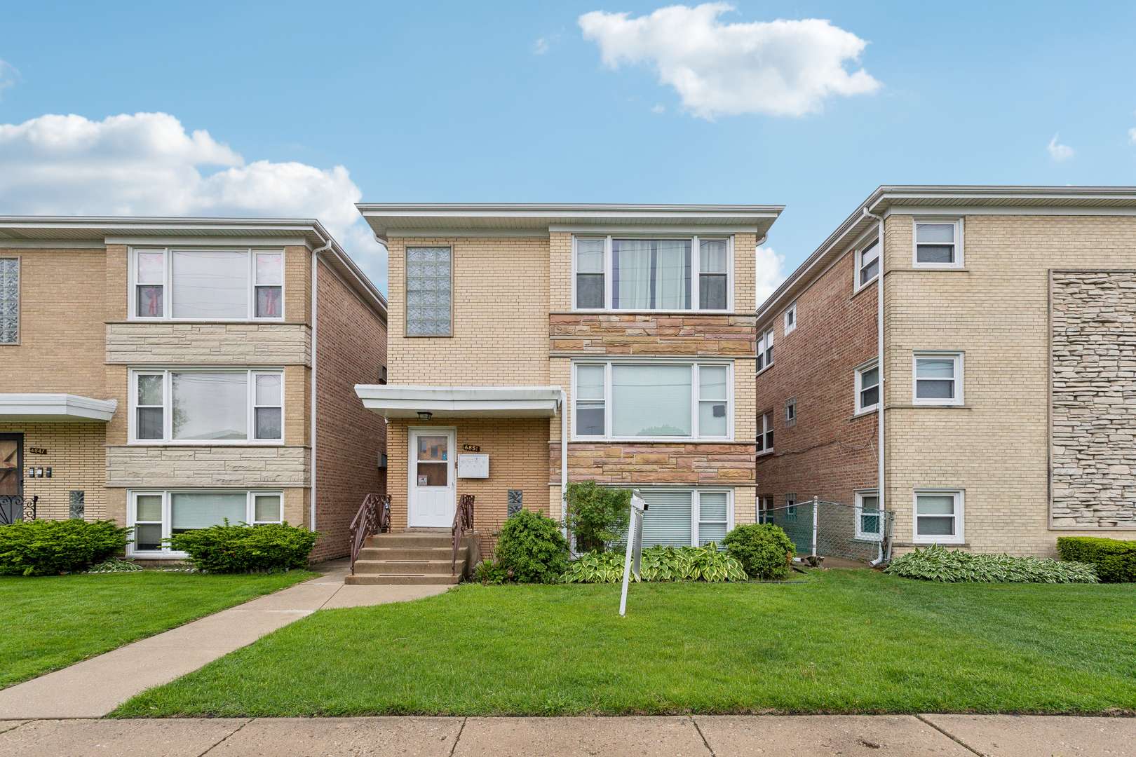 Harwood Heights, IL 60706,6851 W Gunnison ST