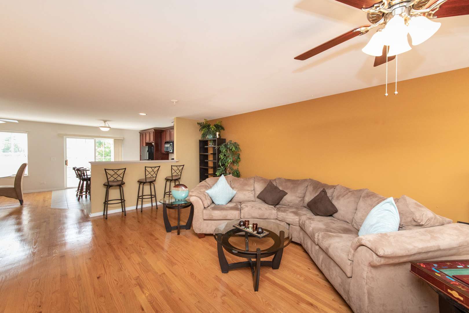 Wood Dale, IL 60191,501 George ST