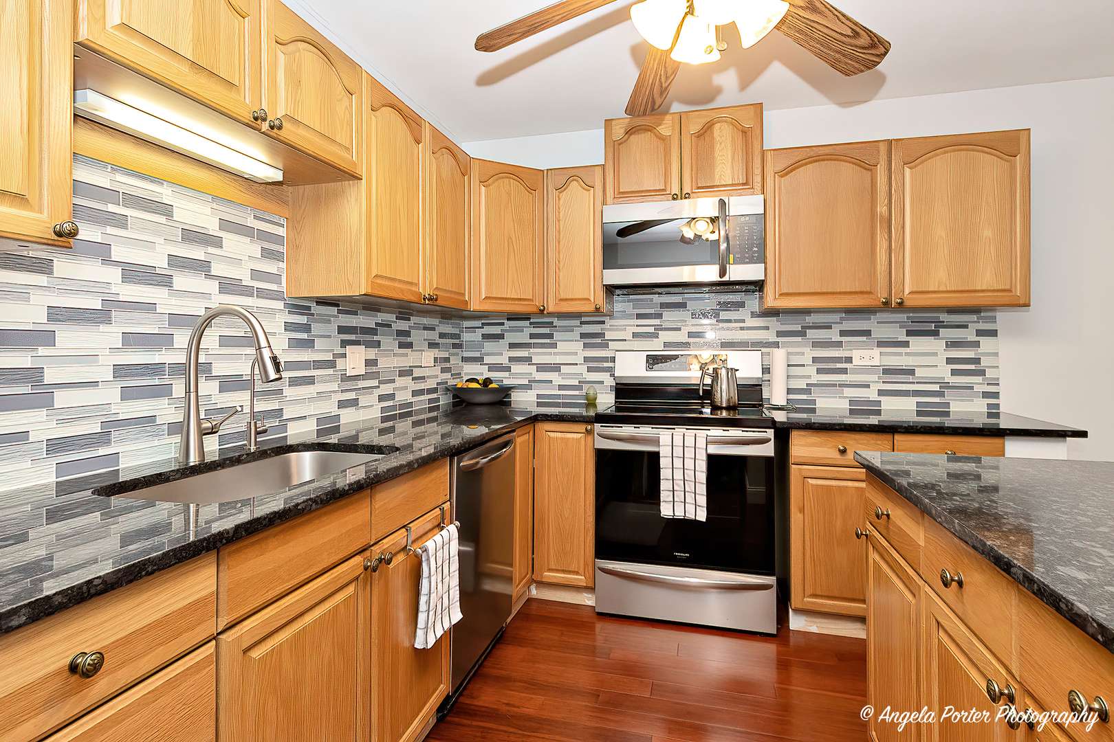 Crystal Lake, IL 60014,987 Golf Course RD #3