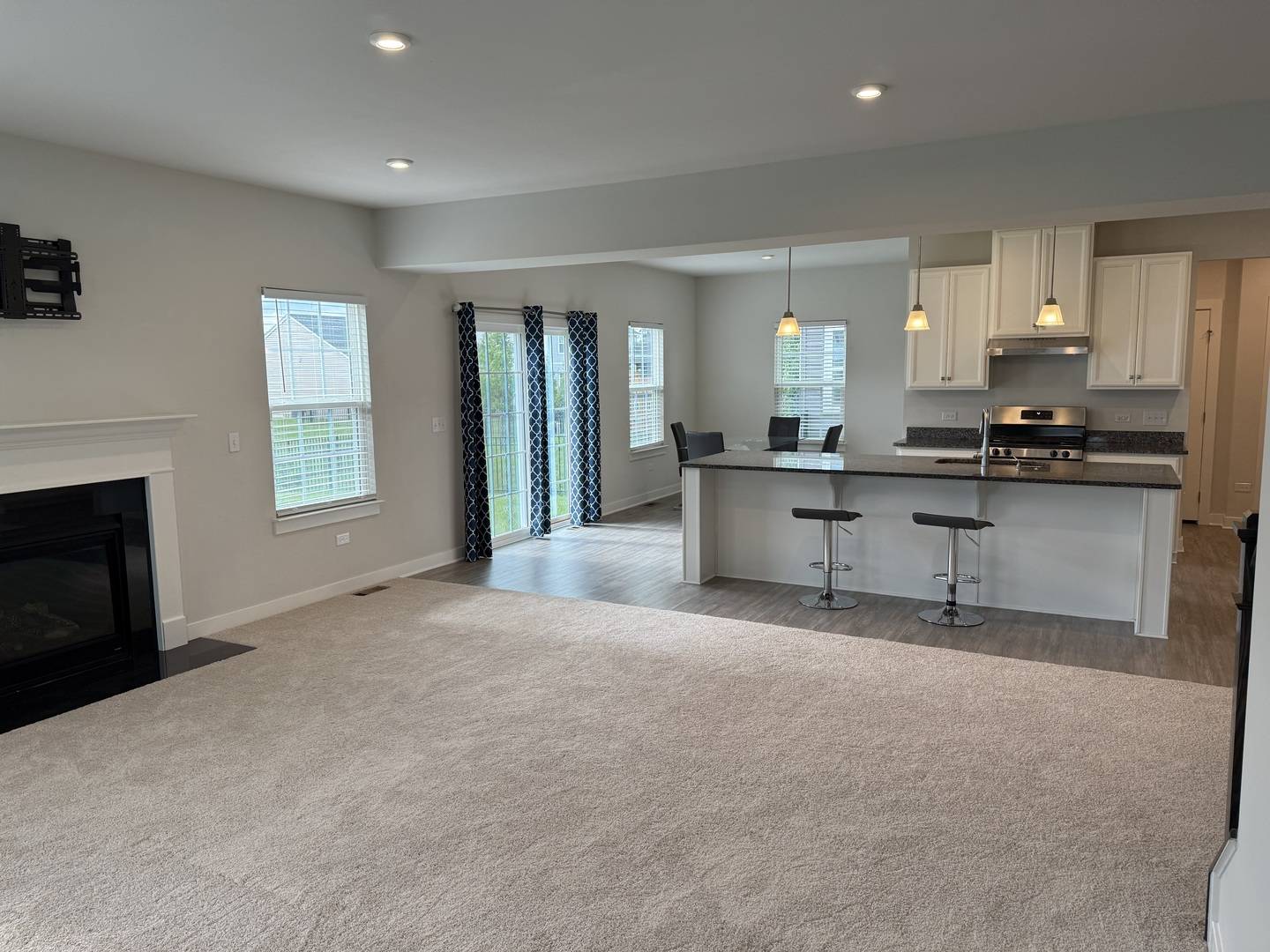Antioch, IL 60002,1840 Tall Oaks DR