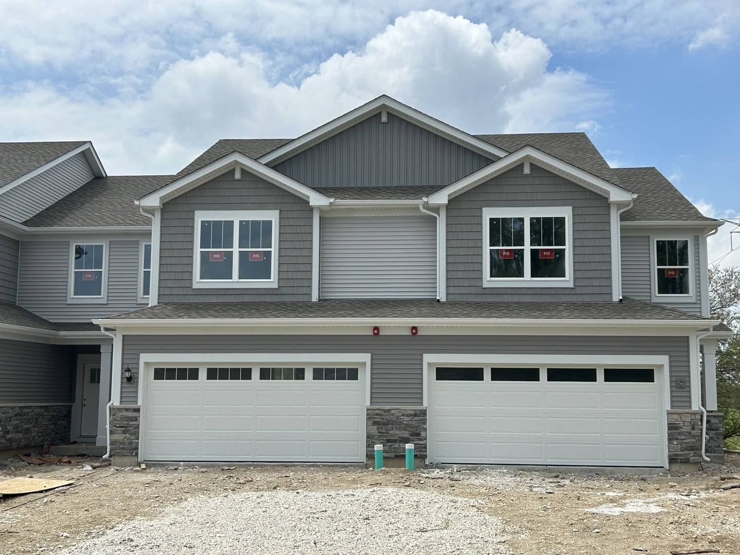 Crystal Lake, IL 60012,492 Carpathian DR