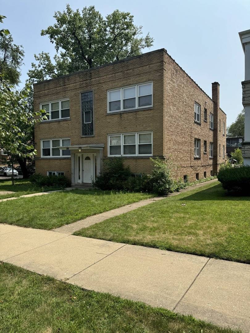 Skokie, IL 60077,4819 Conrad ST