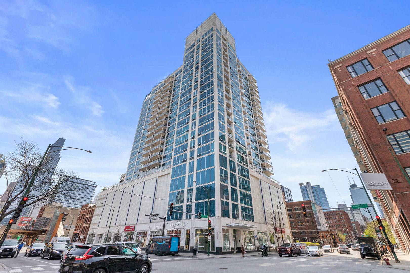 Chicago, IL 60654,757 N Orleans ST #1406