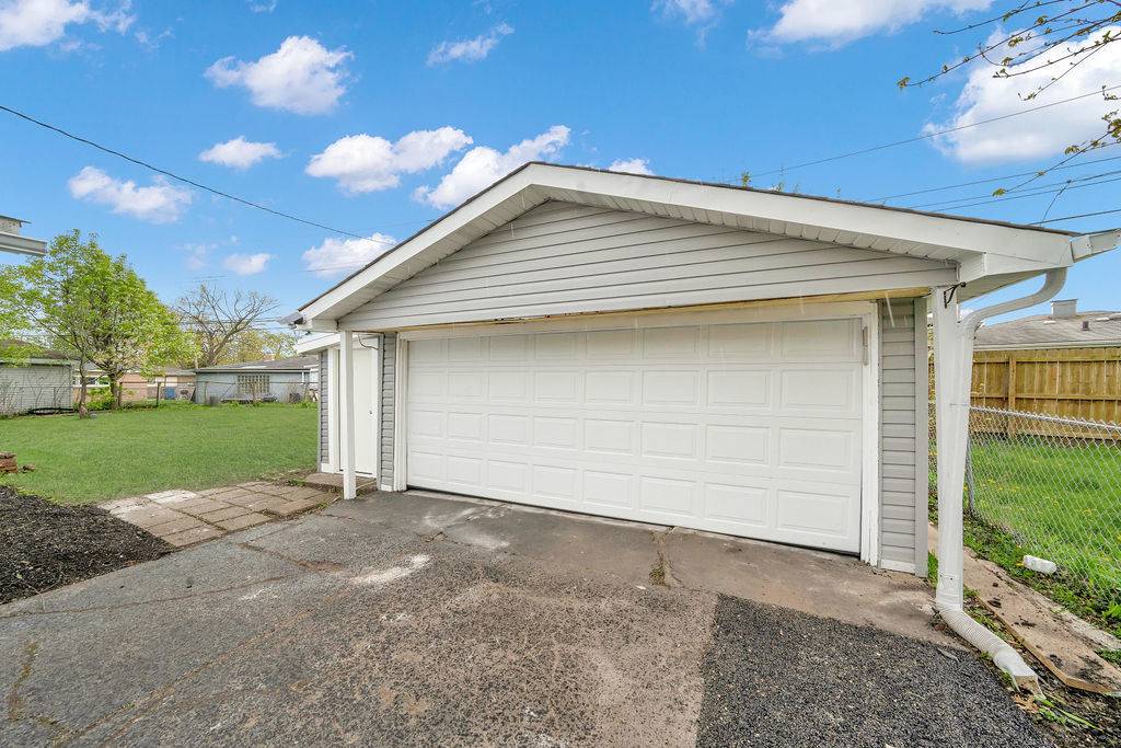 Calumet City, IL 60409,1401 Stanley BLVD