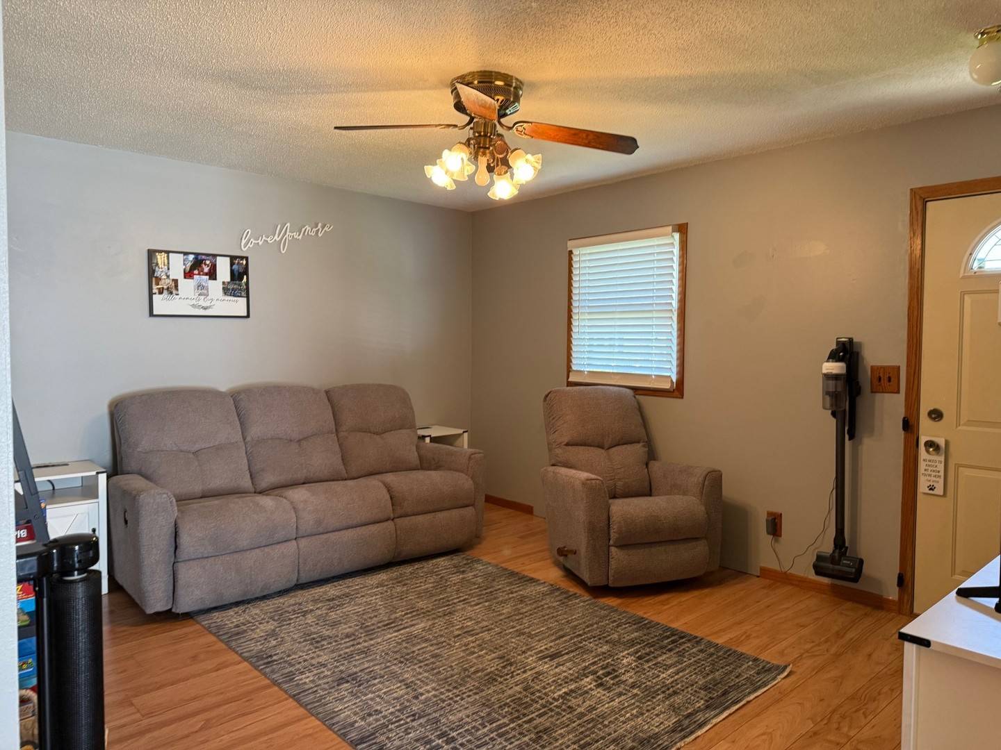 Streator, IL 61364,1003 Rogers ST