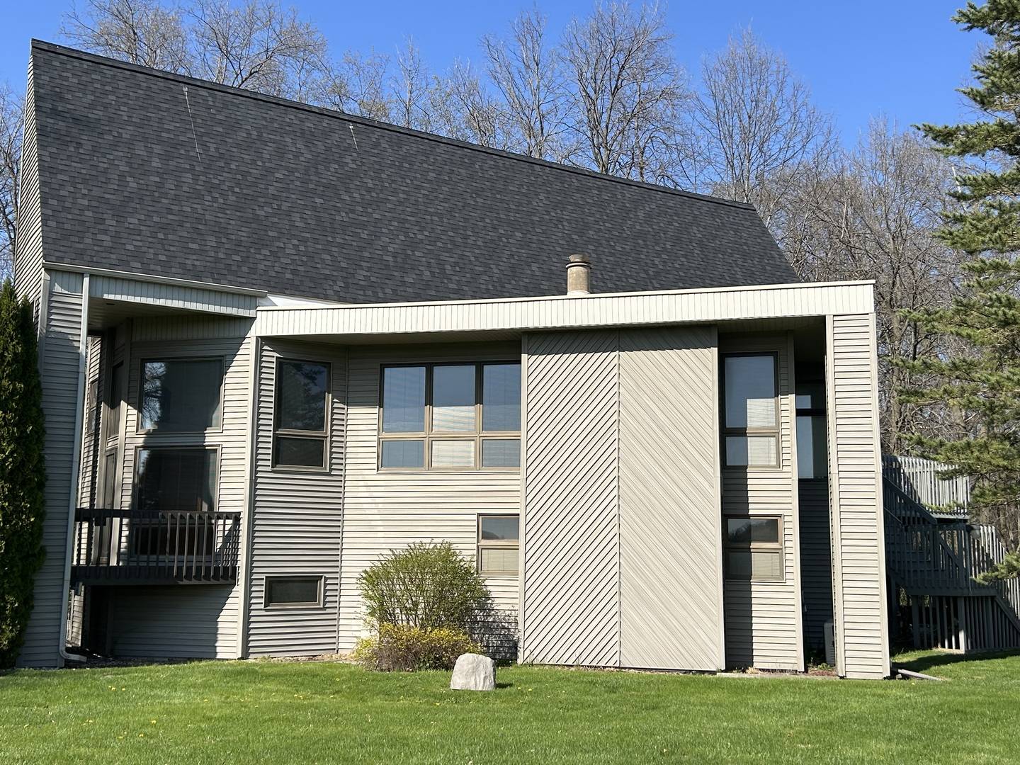 Caledonia, IL 61011,18573 Caledonia RD