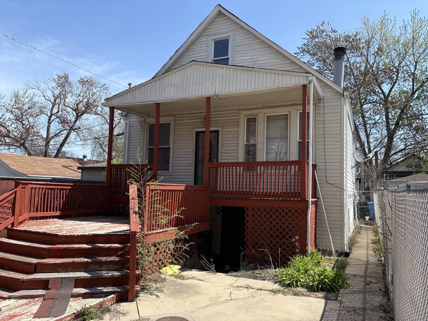 Chicago, IL 60639,1649 N Latrobe AVE