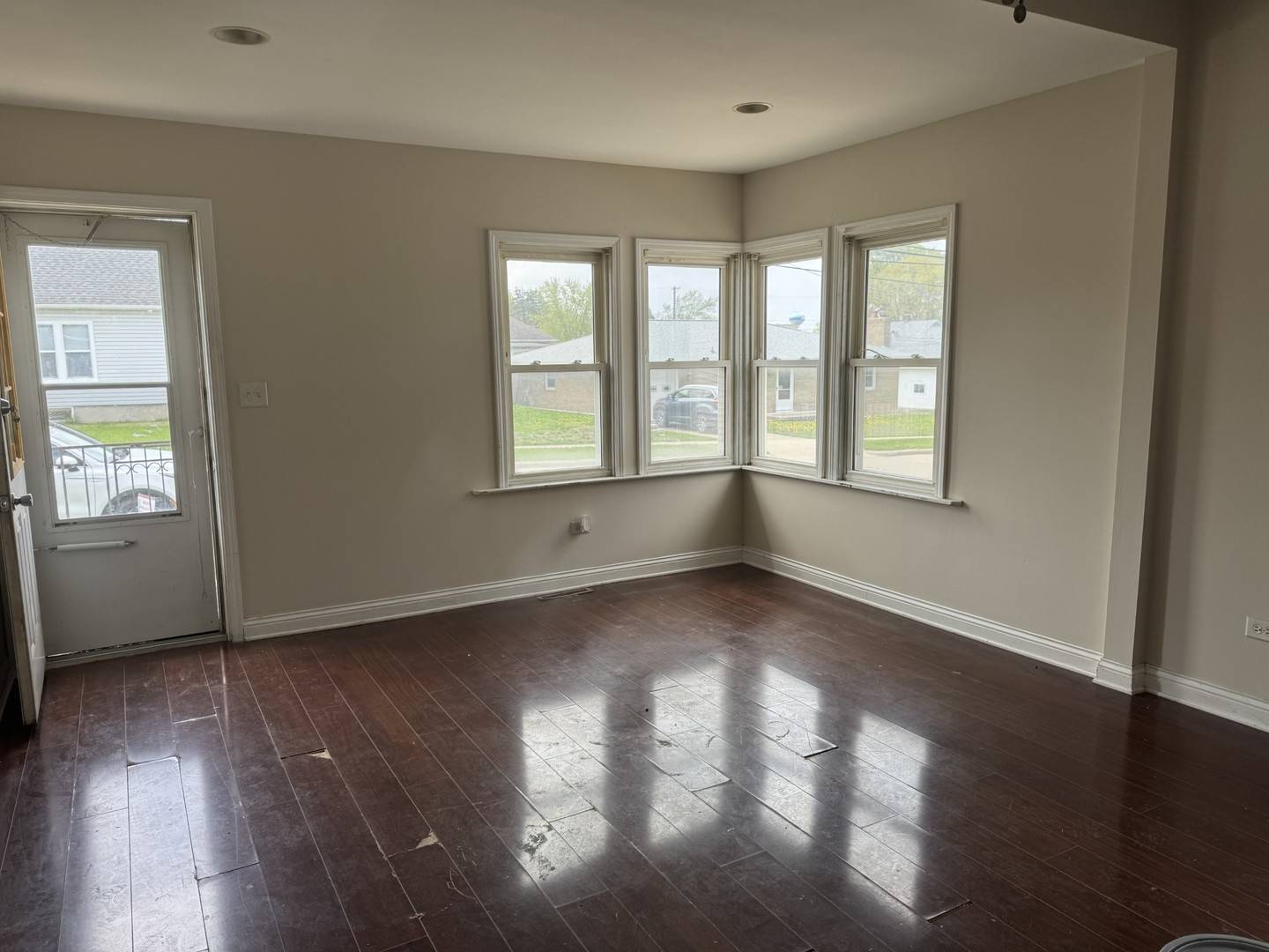 Oglesby, IL 61348,258 E Florence ST