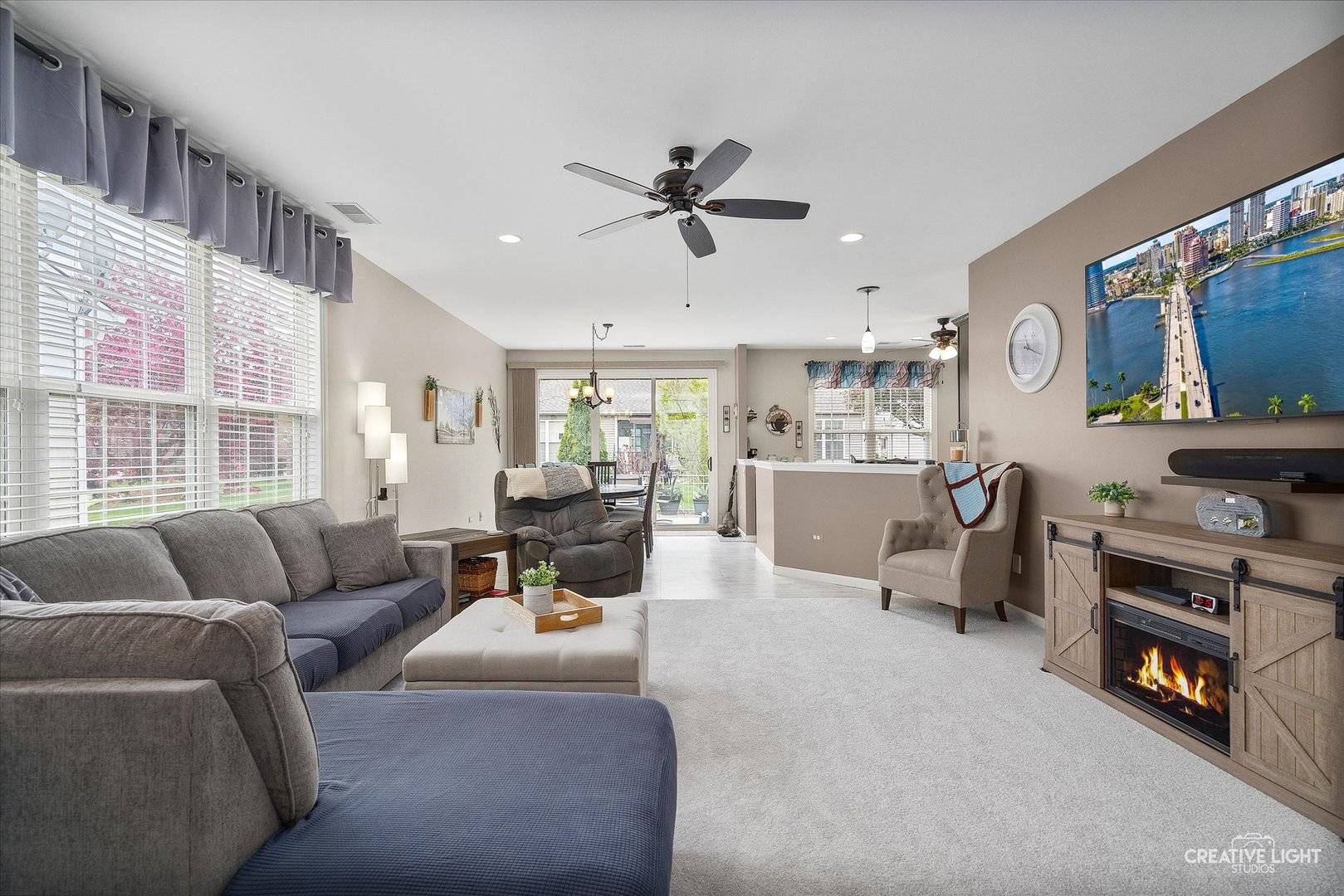 Huntley, IL 60142,12003 Lilac LN