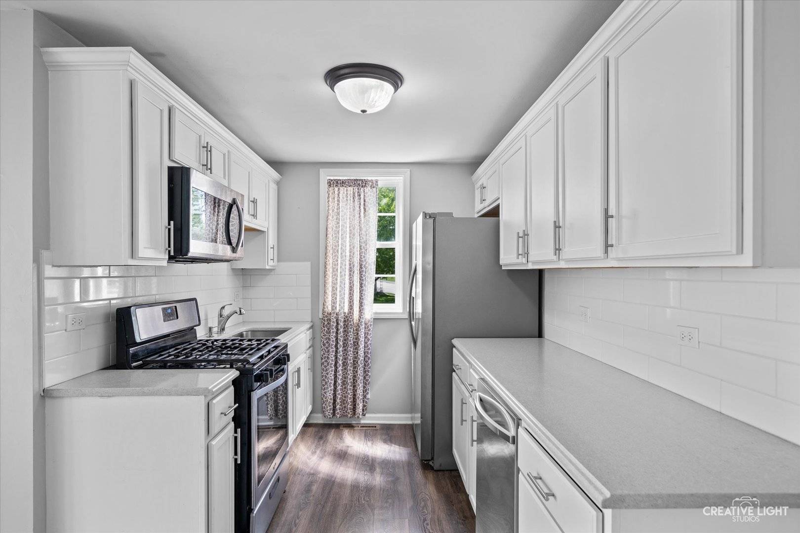 Yorkville, IL 60560,104 W Somonauk ST