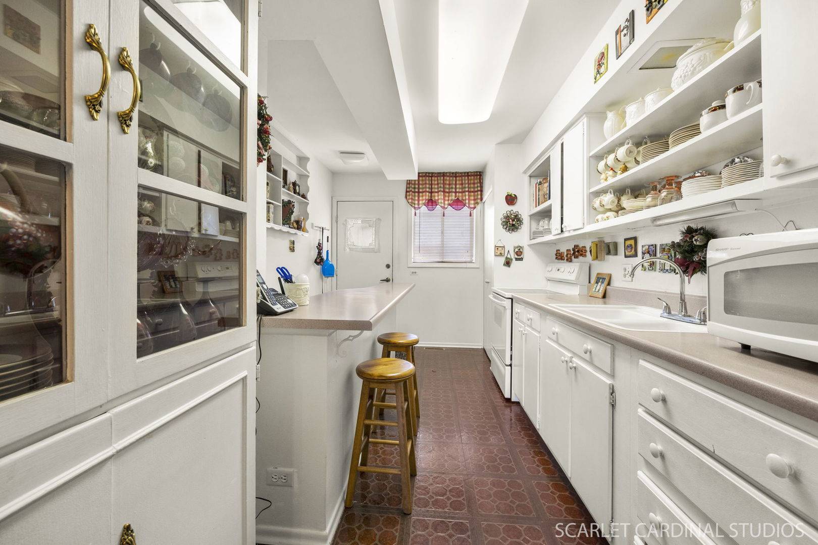 Villa Park, IL 60181,18W017 Kirkland LN