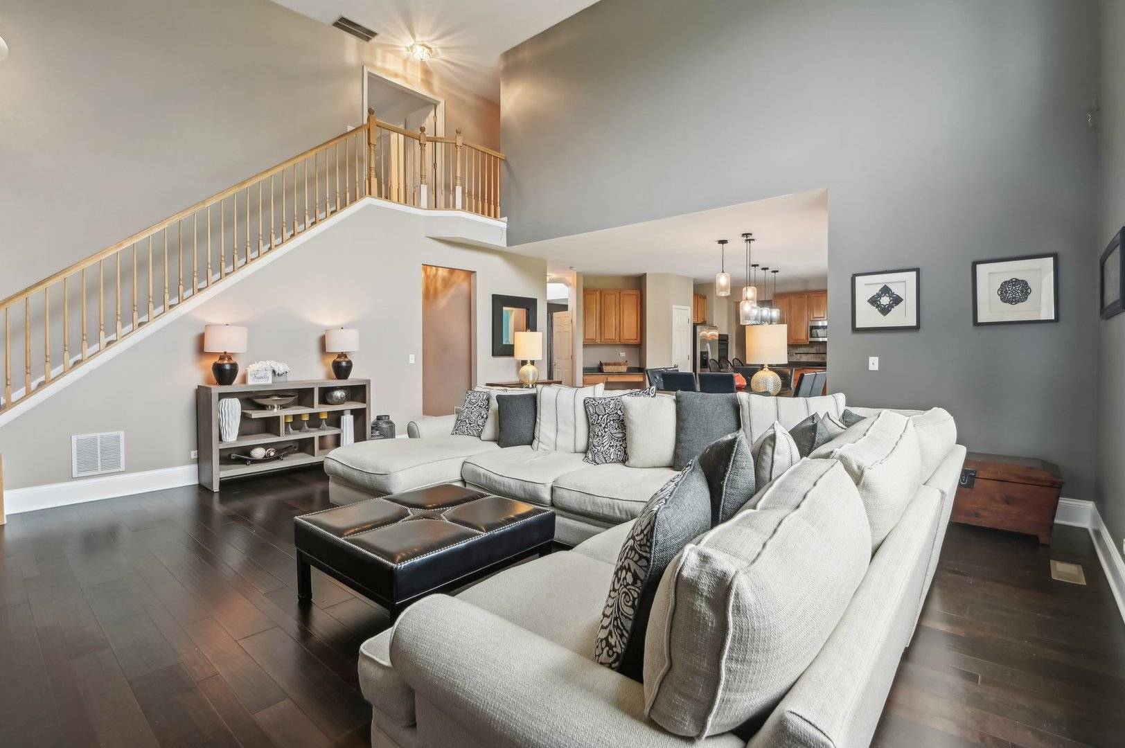 Lindenhurst, IL 60046,490 Nuthatch WAY