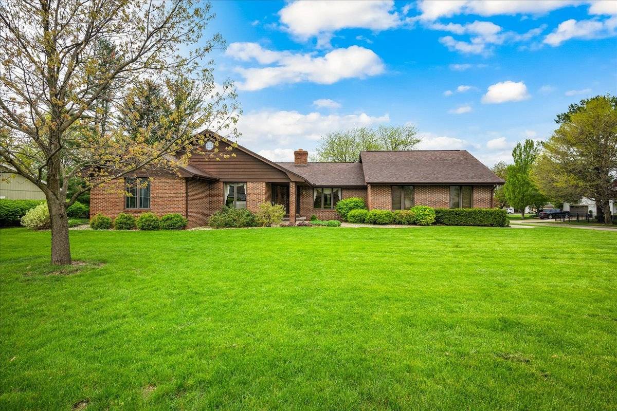 Bloomington, IL 61704,2008 Hedgewood DR