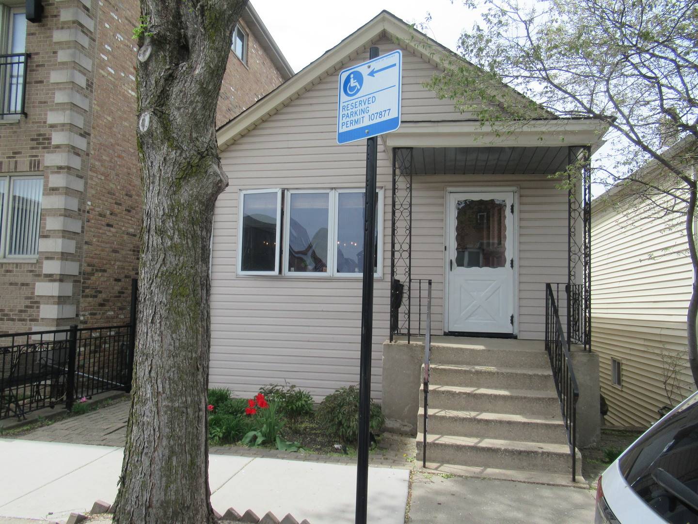 Chicago, IL 60608,2952 S BONFIELD ST