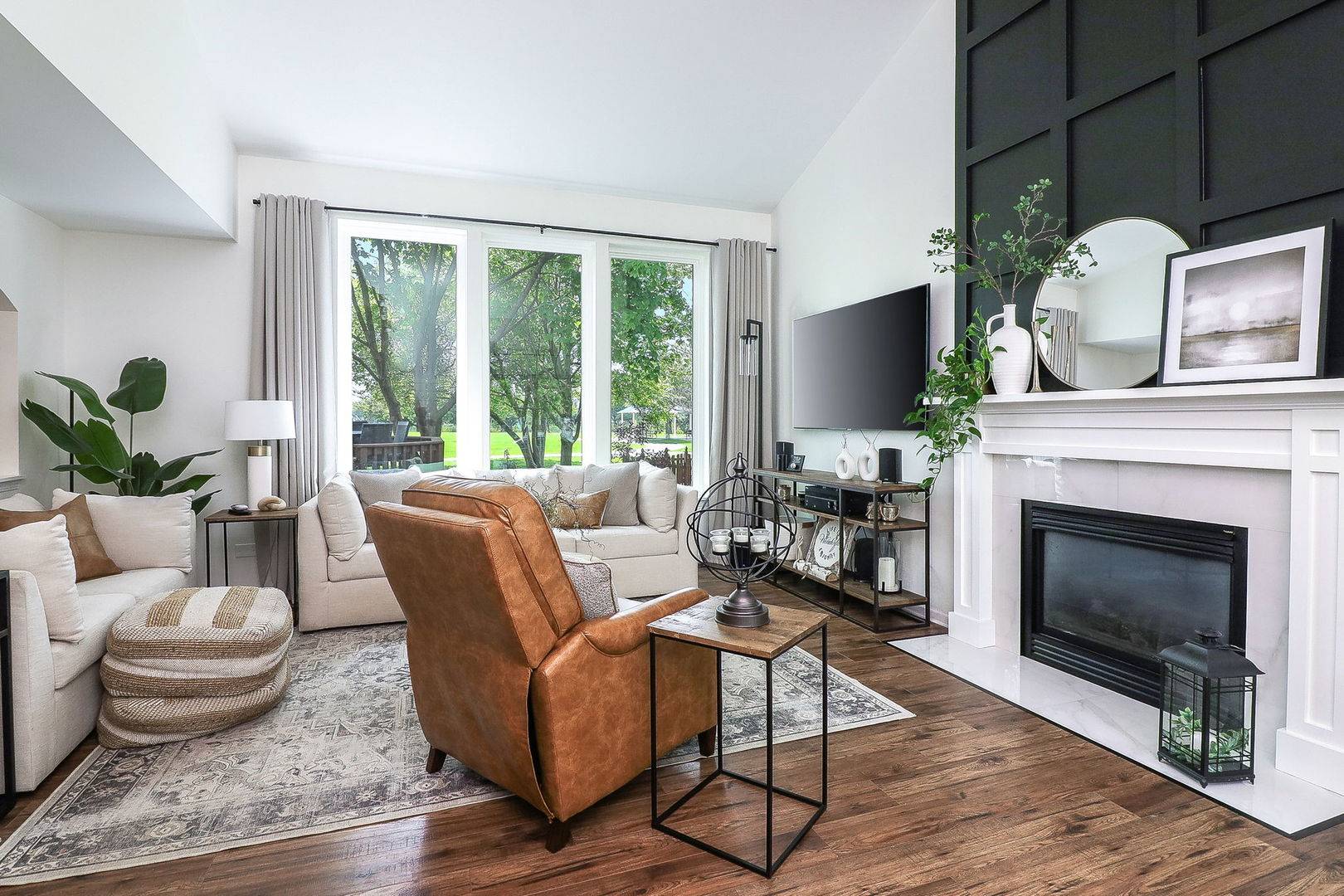 Romeoville, IL 60446,2047 Kentland DR