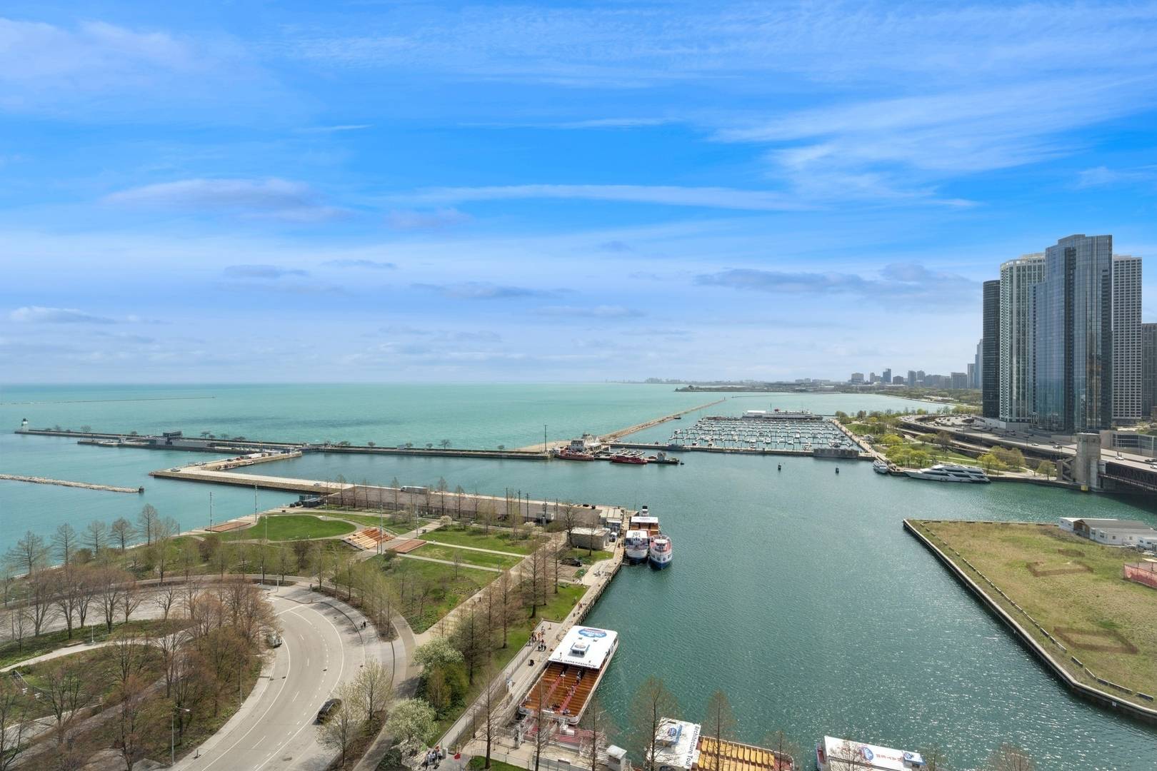 Chicago, IL 60611,505 N Lake Shore DR #1810-1811
