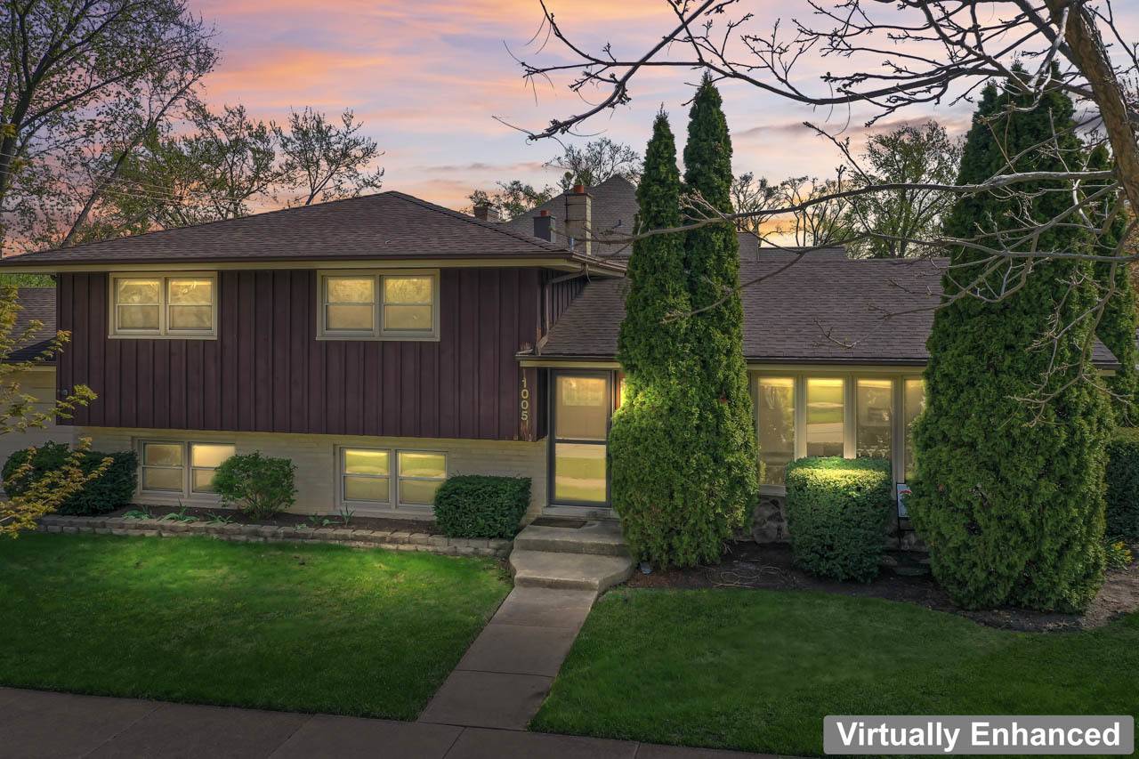 Arlington Heights, IL 60005,1005 E Orchard ST