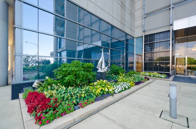 Chicago, IL 60611,600 N LAKE SHORE DR #1309