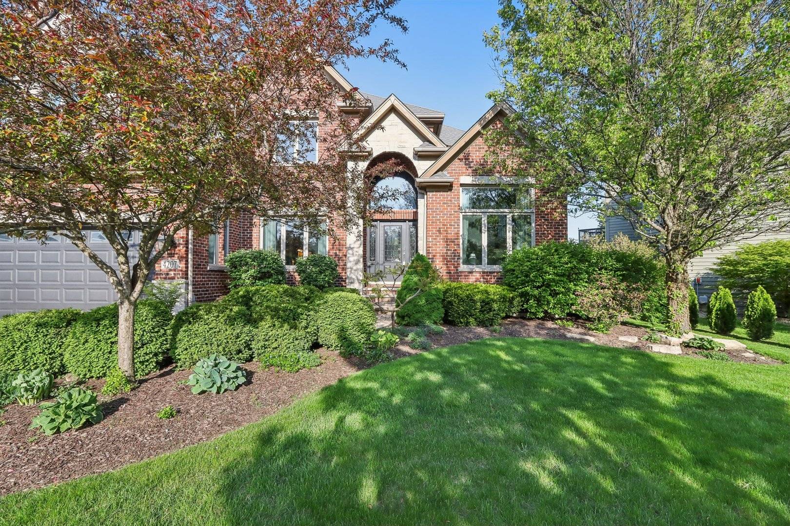 Naperville, IL 60564,4207 Chaparral DR