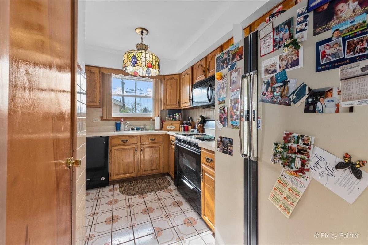 Crestwood, IL 60418,12812 W Playfield DR