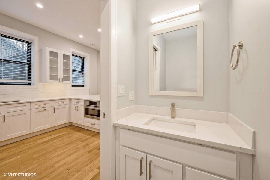 Chicago, IL 60642,1347 N Noble ST #2