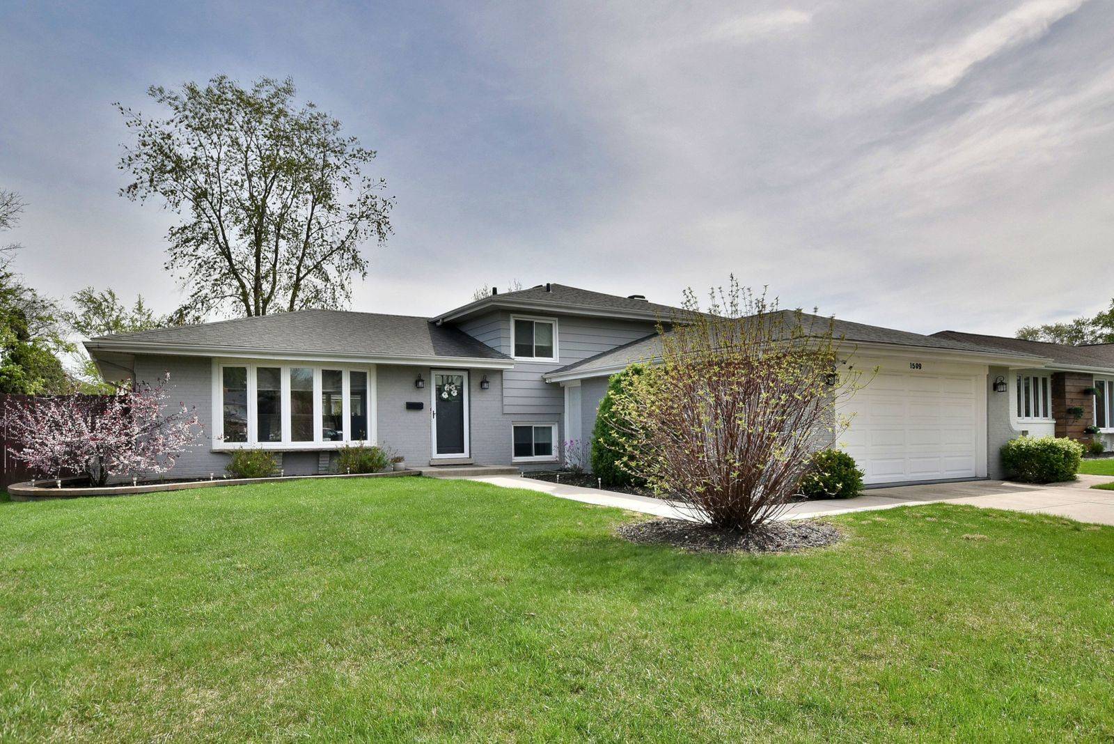 Darien, IL 60561,1509 Shelley CT