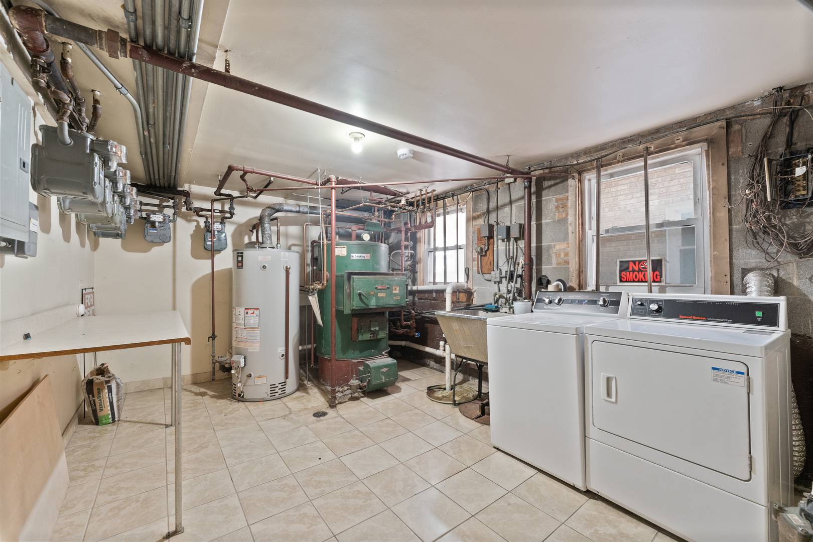 Elmwood Park, IL 60707,2642 N Harlem AVE #2W