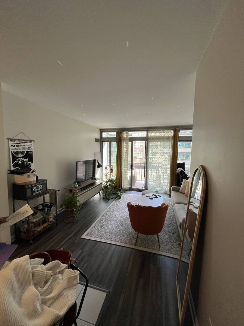 Chicago, IL 60661,125 S Jefferson ST #706