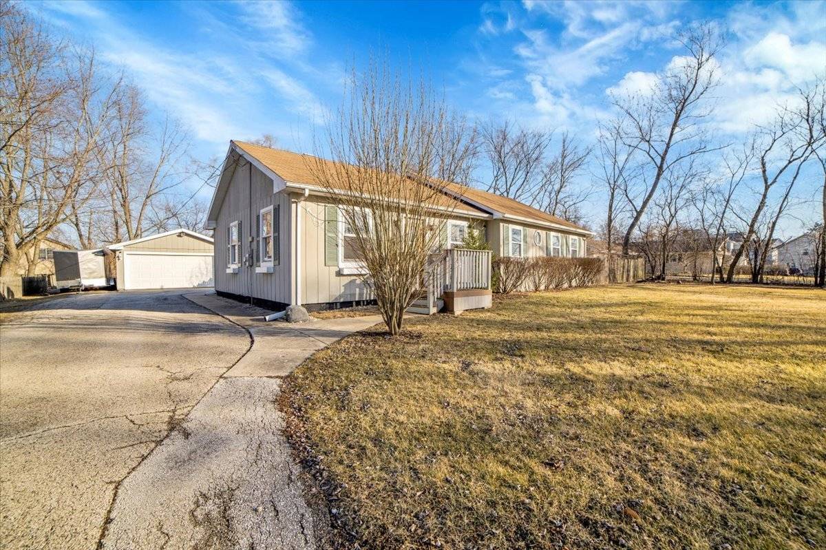 Palatine, IL 60067,671 N Maple AVE N