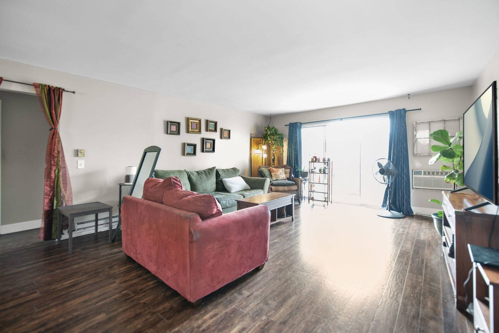 Oak Lawn, IL 60453,10332 S Pulaski RD #307