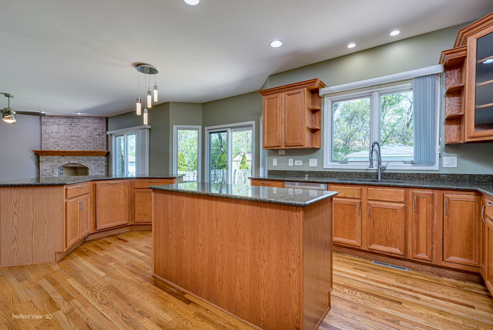 Elmhurst, IL 60126,573 W Babcock AVE