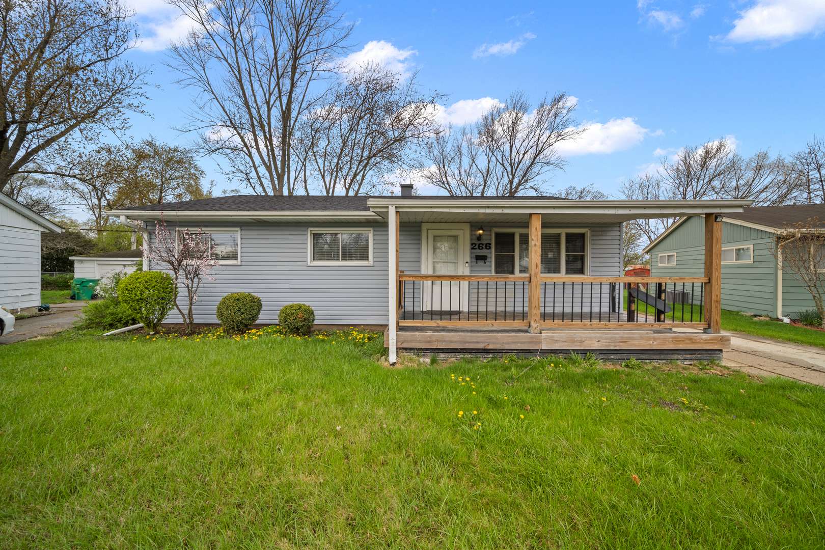 Wheeling, IL 60090,266 Fletcher DR