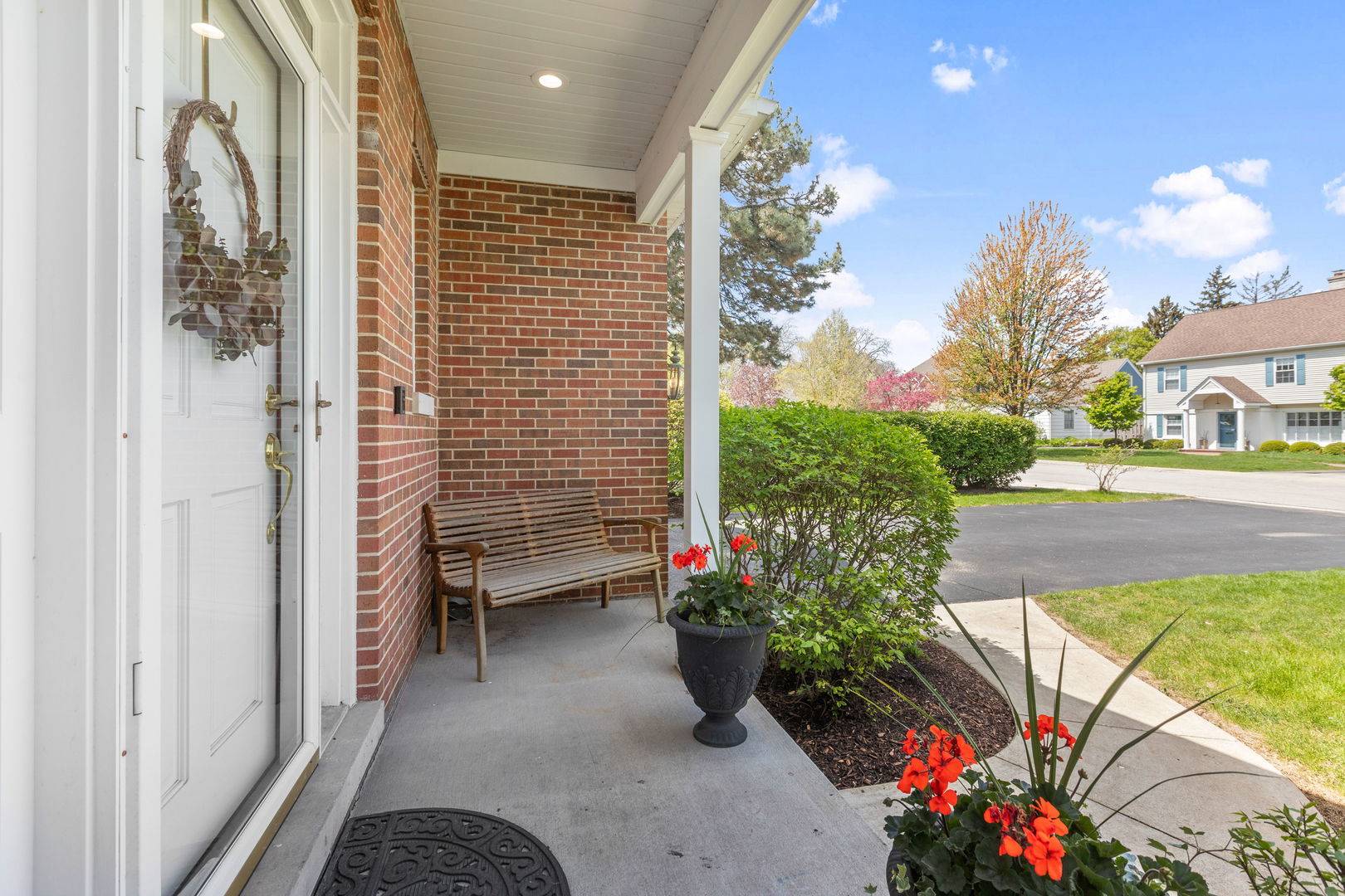 Glenview, IL 60025,1929 Robincrest LN