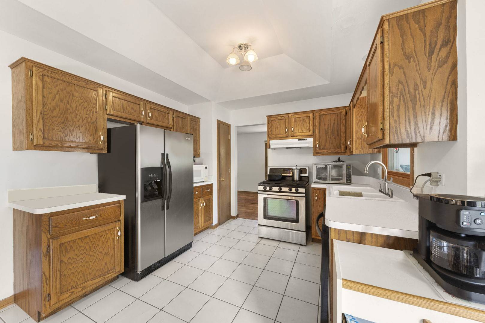 New Lenox, IL 60451,210 E Circle DR